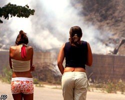 На юге Италии бушуют лесные пожары: эвакуированы тысячи туристов