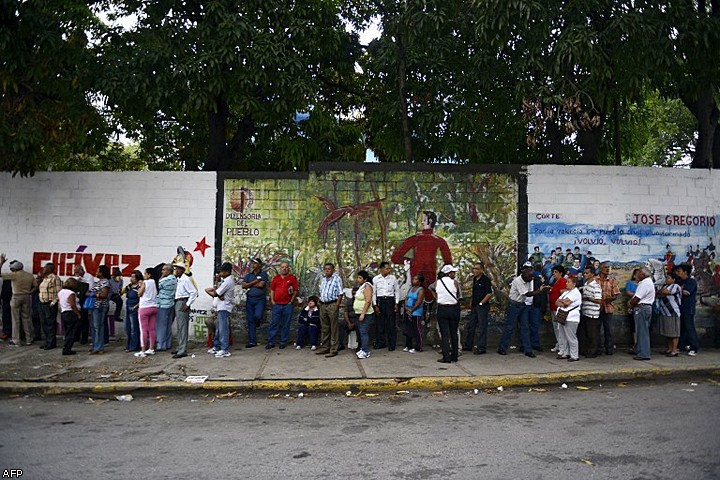 Венесуэла снова выбрала У.Чавеса президентом