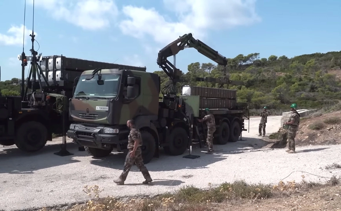 @eurosam460 / Youtube