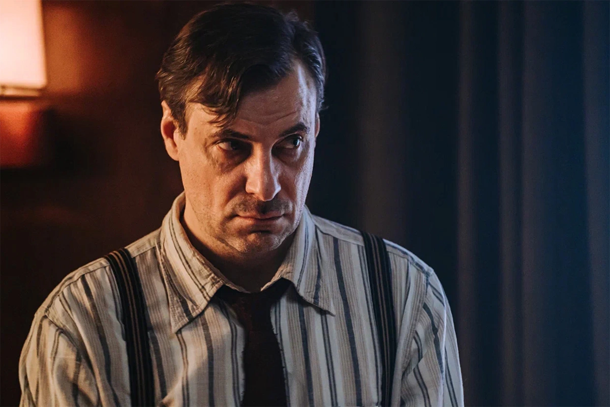 Кадр из фильма «Отель «У погибшего альпиниста»»