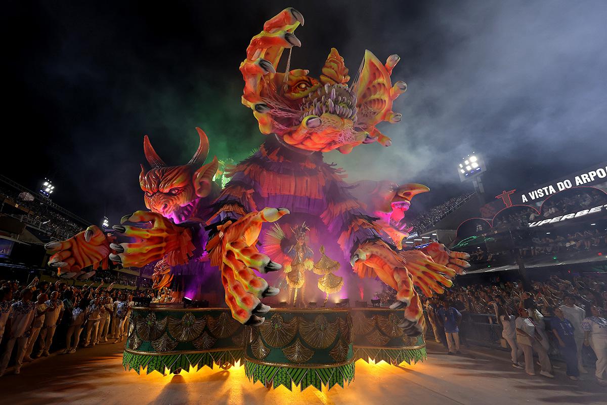 Карнавал в Рио-де-Жанейро, 16 февраля 2026 года