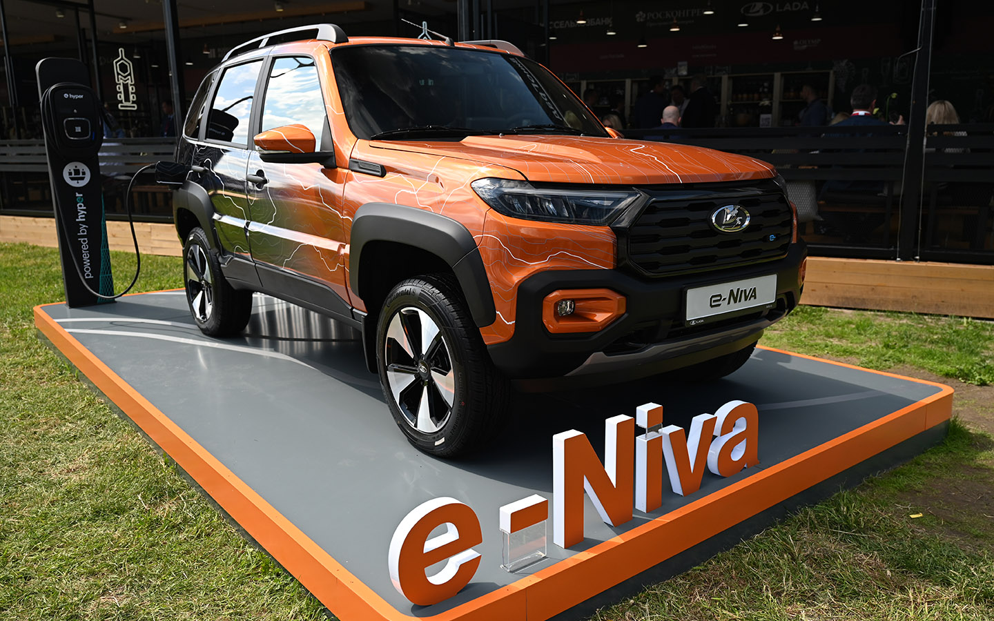 Концепт-кар Lada e-Niva Travel