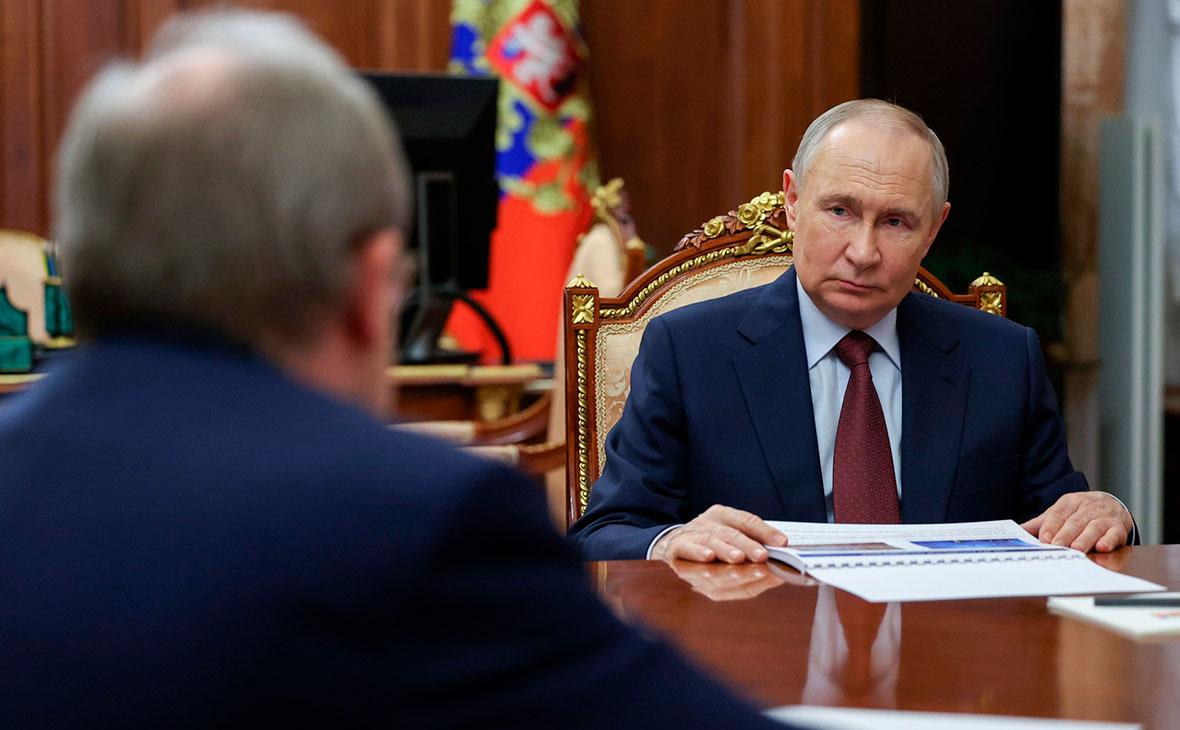 Путин собрал совещание перед переговорами с Трампом