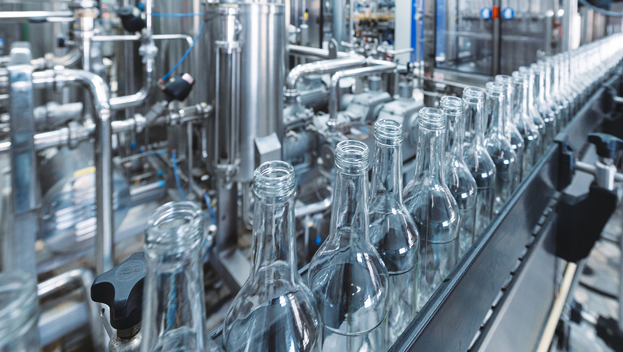 Калужскому заводу «Кристалл» одобрили бренд «Краш» для алкоголя