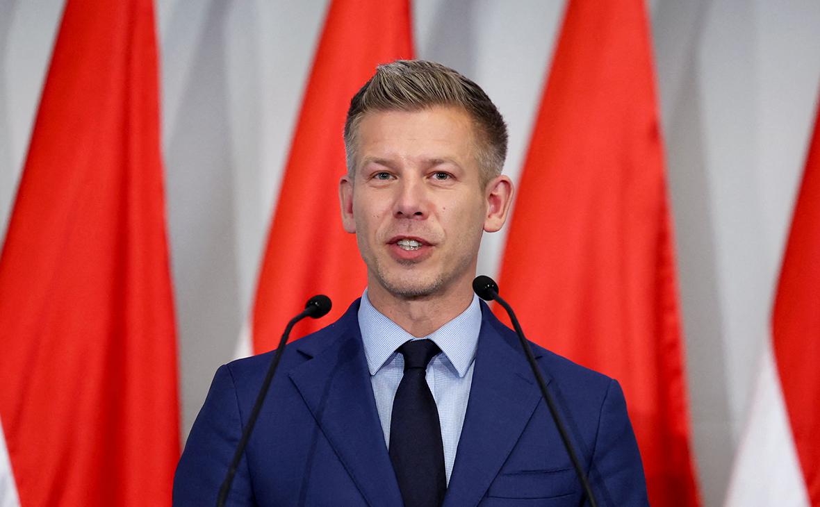 Мадьяр призвал не позволить вывести крупные суммы окружению Орбана