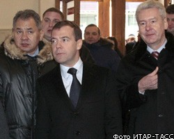 Д.Медведев лично проверил безопасность на станции метро (ФОТО)