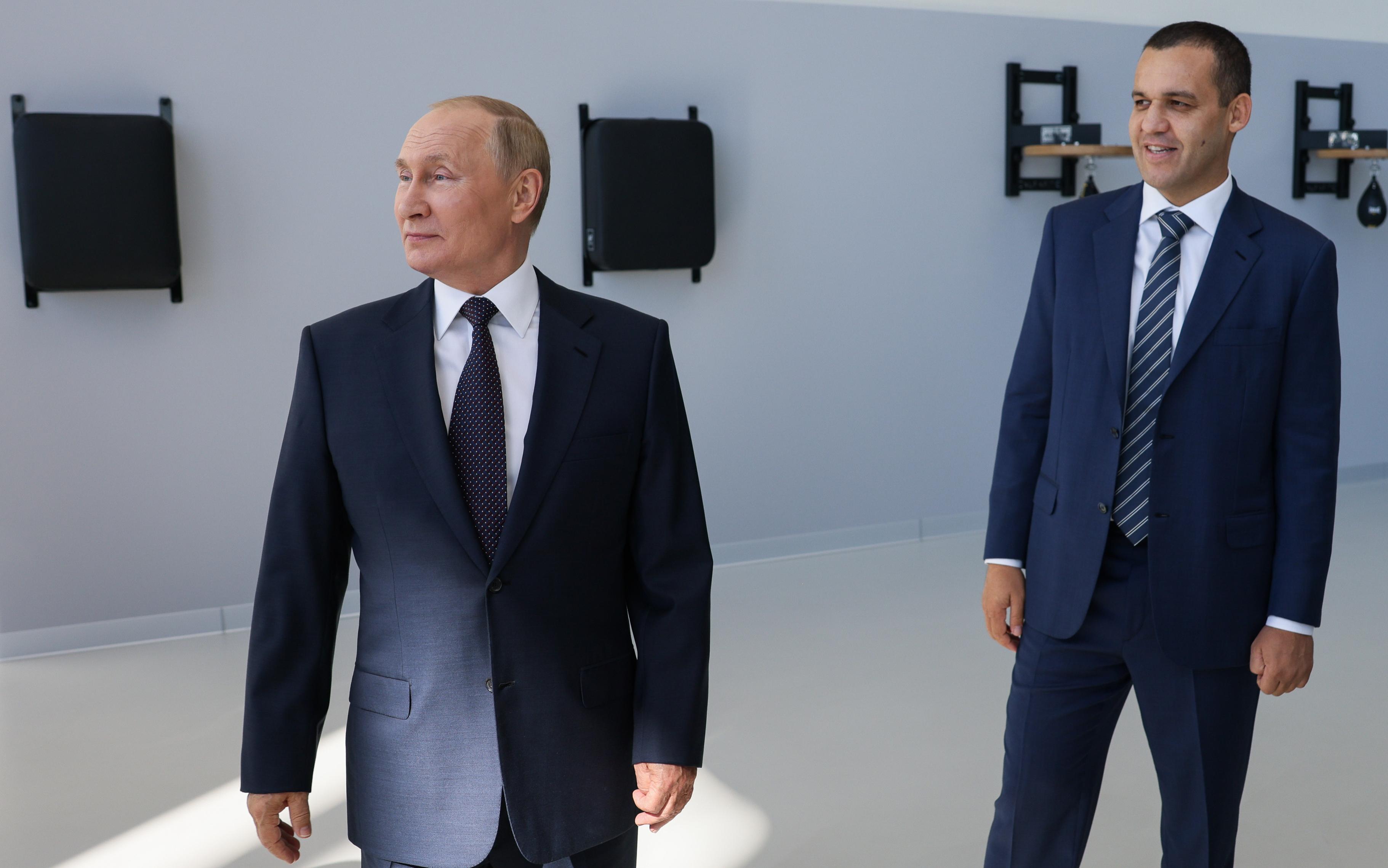 Владимир Путин и Умар Кремлев