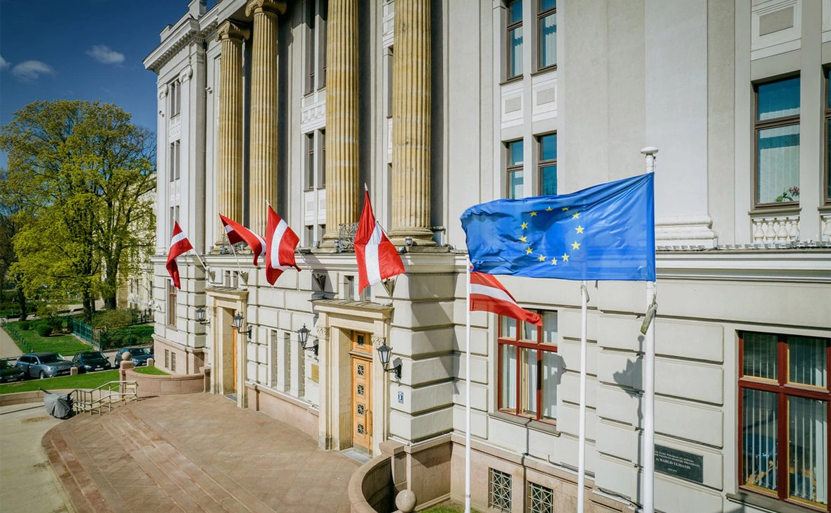 Latvian_MFA / Twitter