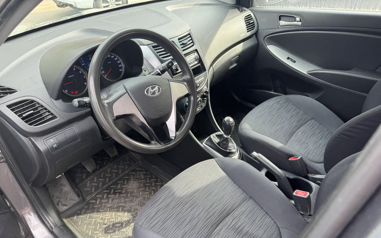 Hyundai Solaris
