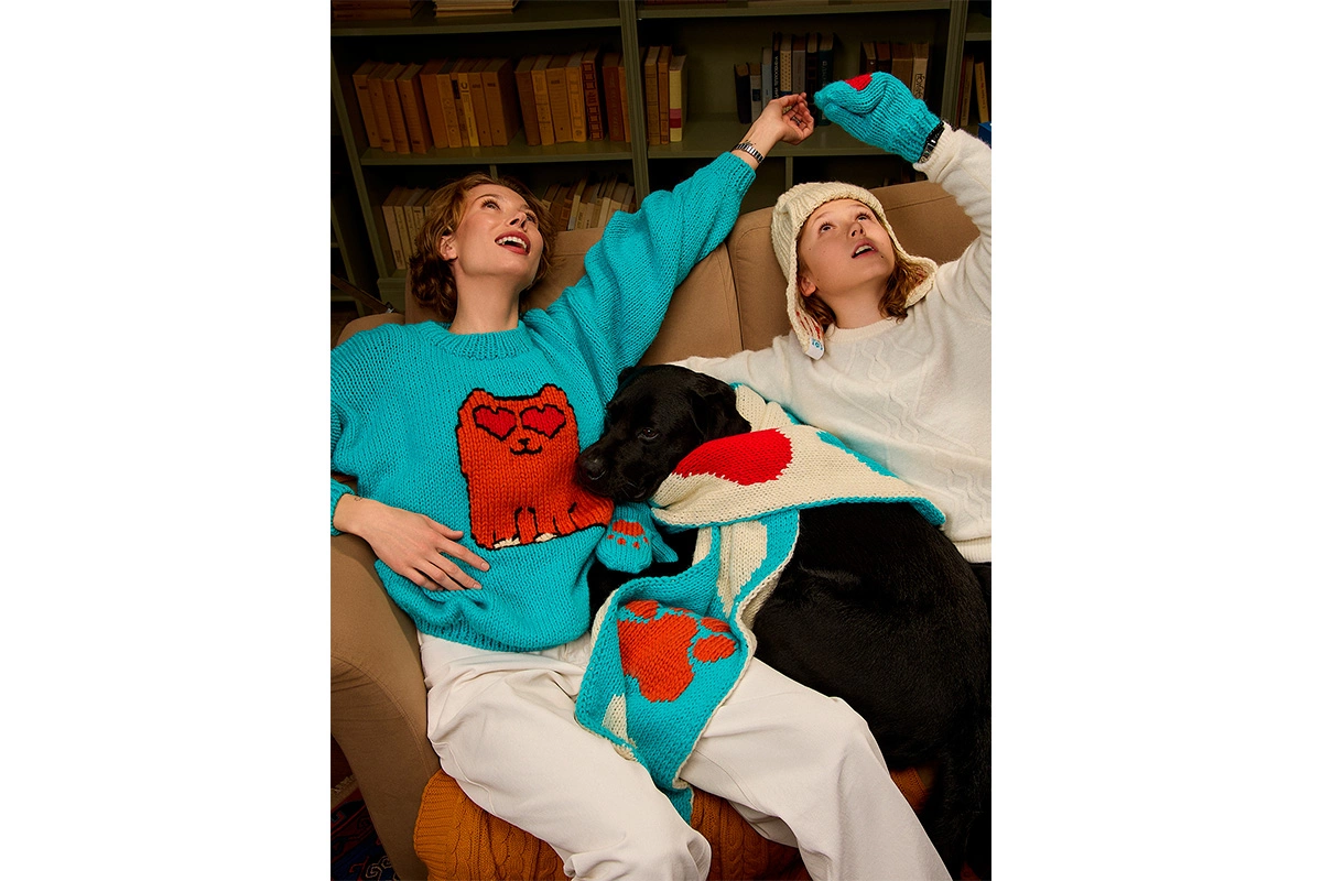VK Store и «Мурмуризм» выпустили коллекцию вязаных вещей
