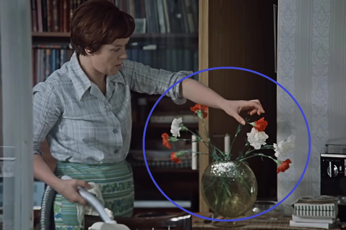 Кадр из фильма «Служебный роман» (1977), режиссер Эльдар Рязанов