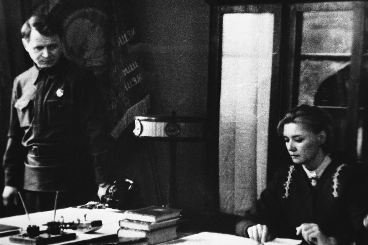 Кадр из фильма «Завтра была война» (1987)