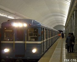 В петербургском метро может пригодиться банковская карта