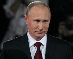 Съезд "ЕР" проголосовал за выдвижение В.Путина в президенты 