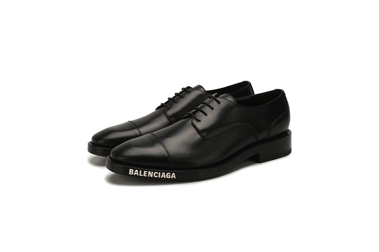 Ботинки Balenciaga, 59 950 руб. (ЦУМ)