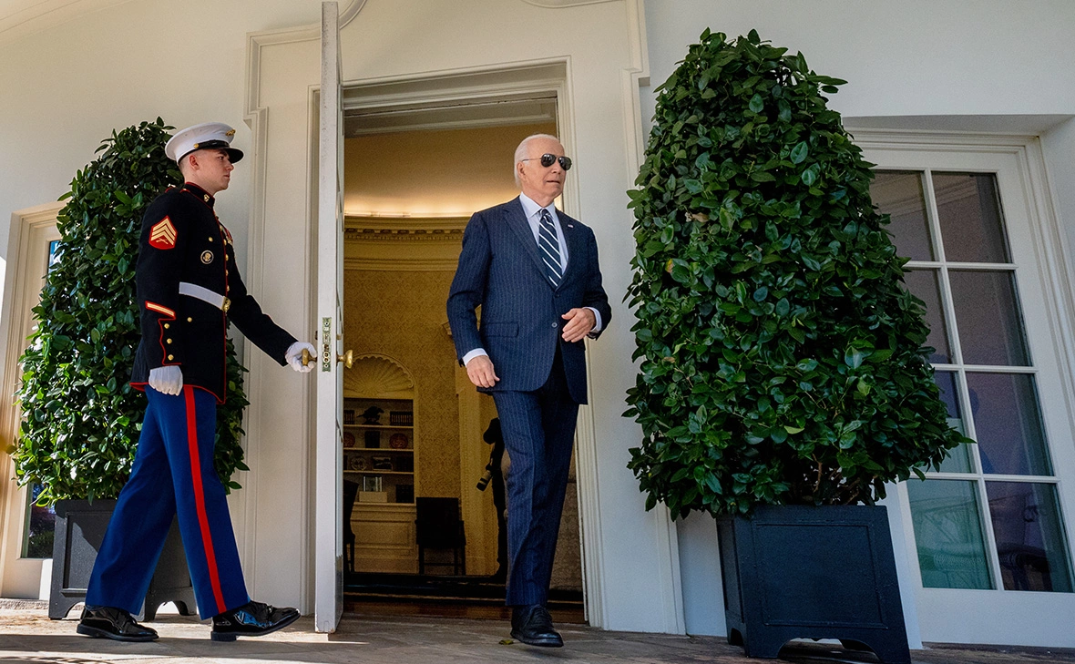 Andrew Harnik / Getty Images