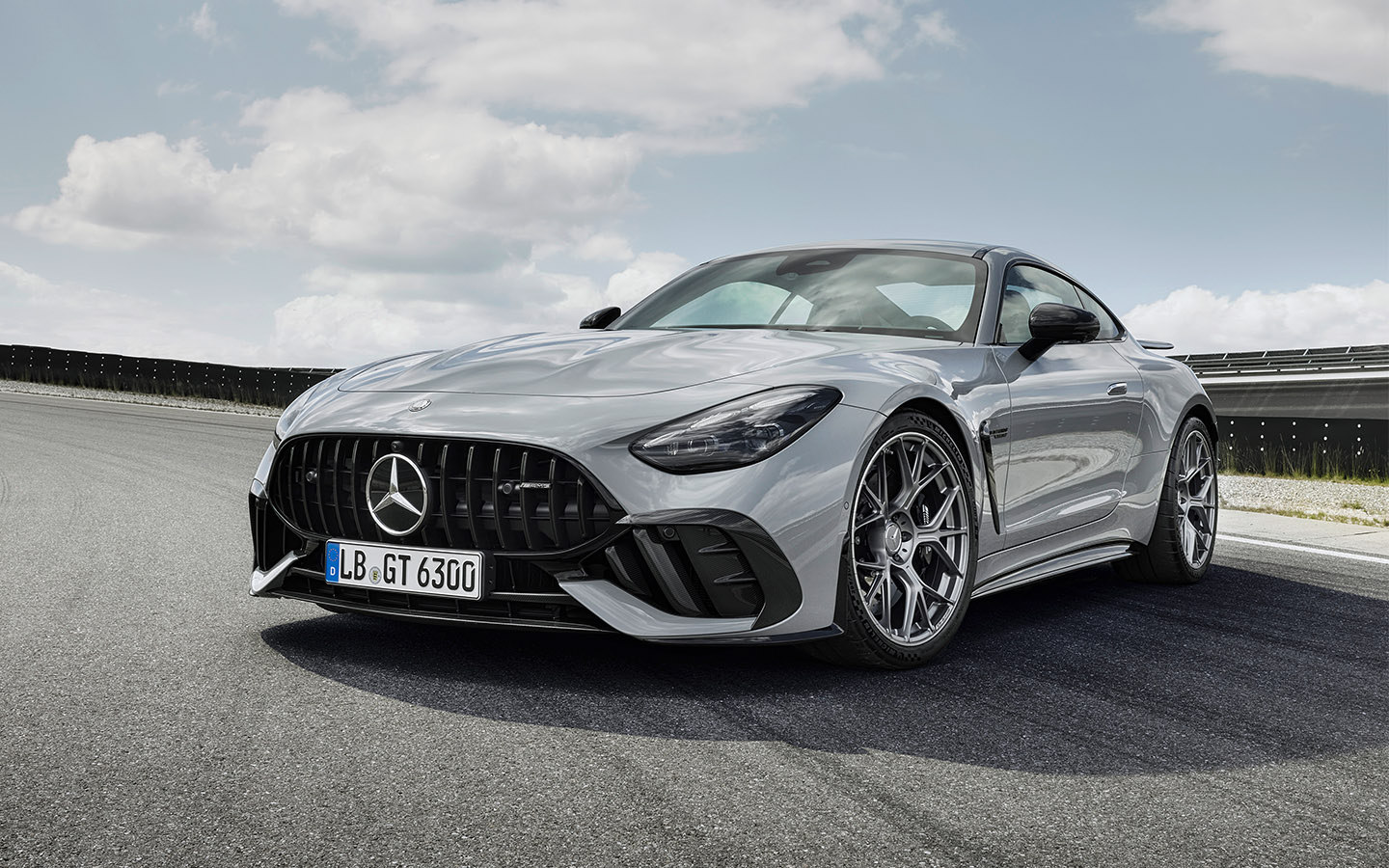 Mercedes-AMG GT 63 PRO 4MATIC+