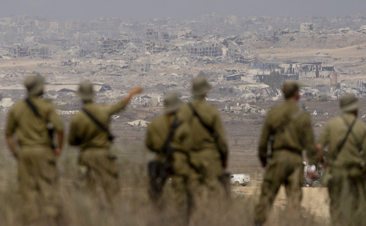 Amir Levy / Getty Images