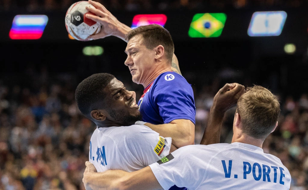 Boris Streubel / Getty Images