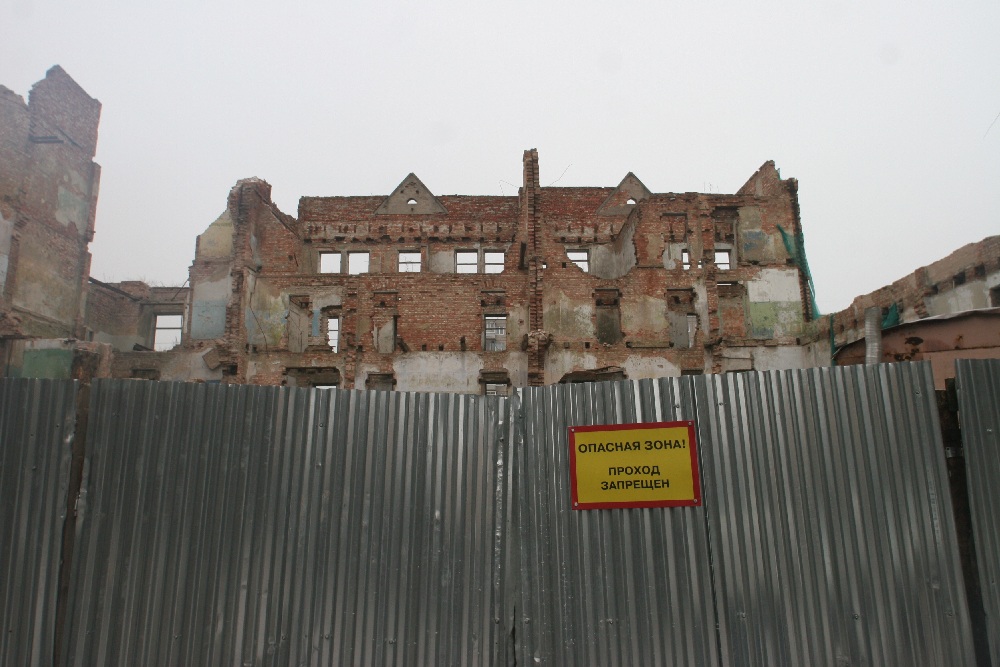 ​Развалины без инвестора: как продавали Кройц-аптеку в Калининграде

