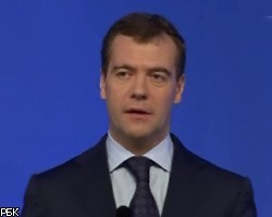 Д.Медведев обещает кардинально обновить правительство