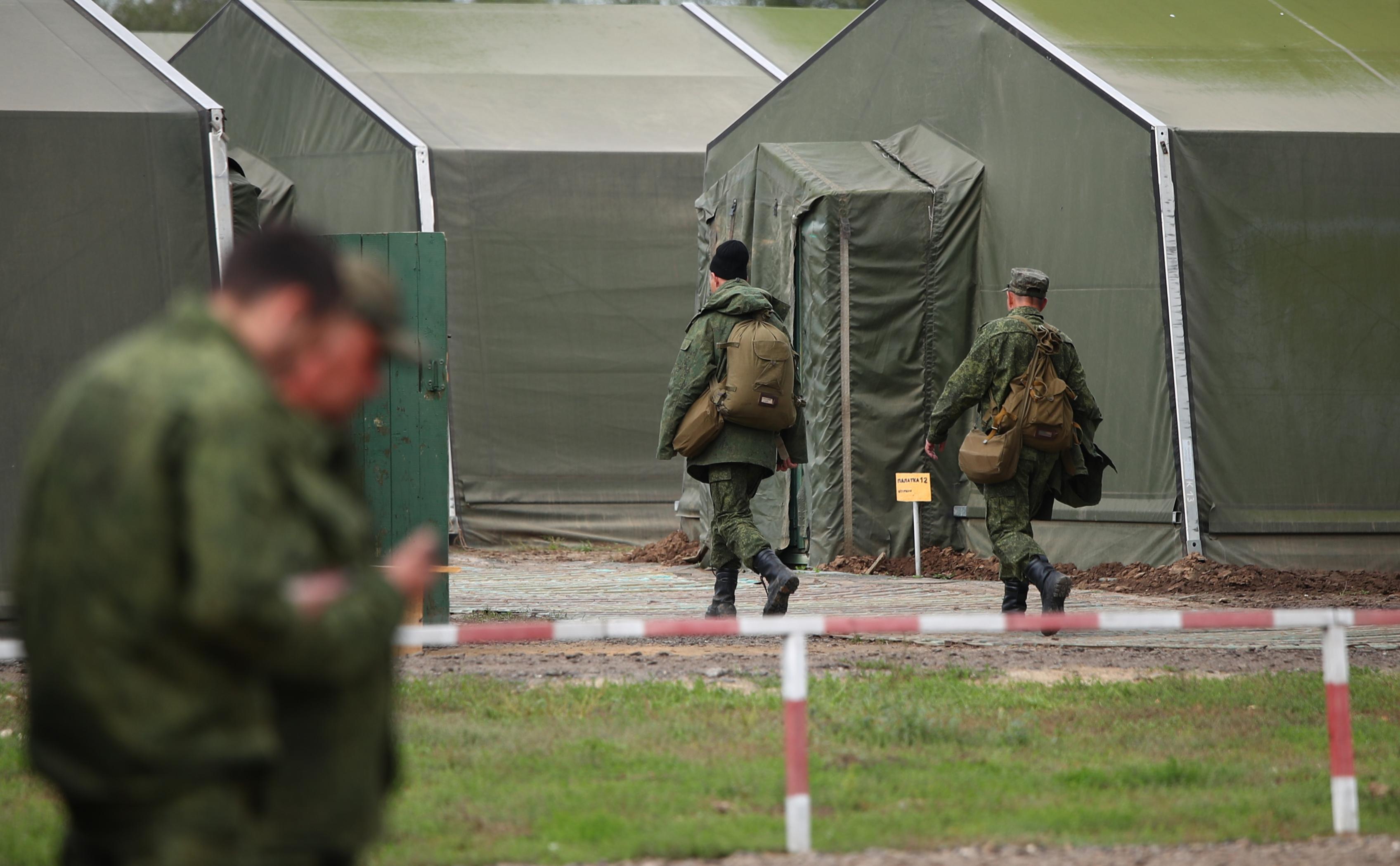 В Белгородской области 11 человек погибли при теракте на военном полигоне"/>













