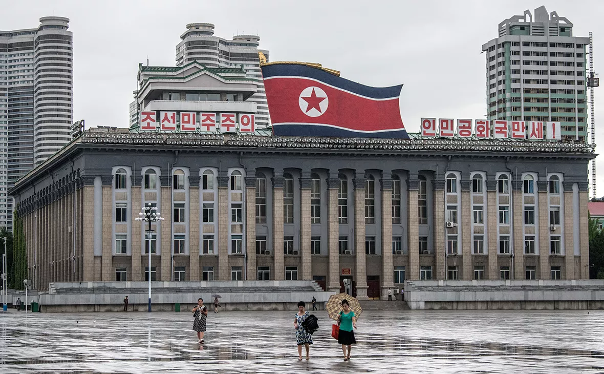 Carl Court / Getty Images