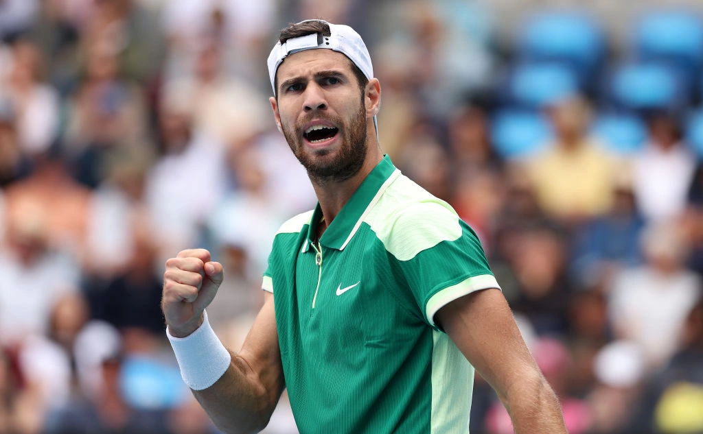  Julian Finney / Getty Images