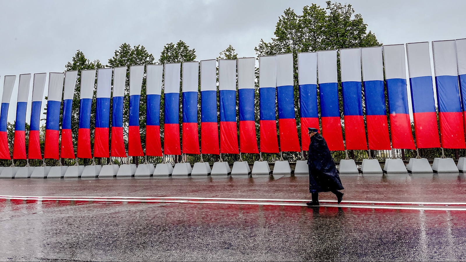 Названа пенсия россиян за выслугу лет. Сумма значительная