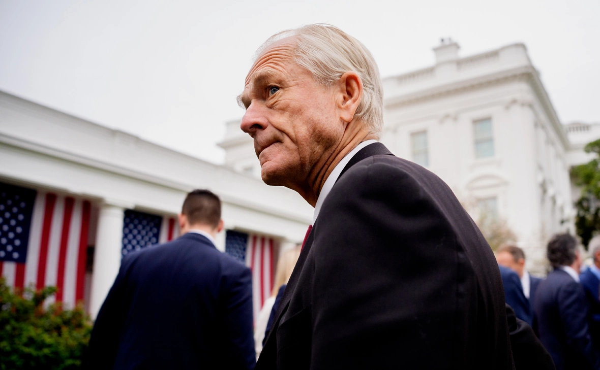 Andrew Harnik / Getty Images