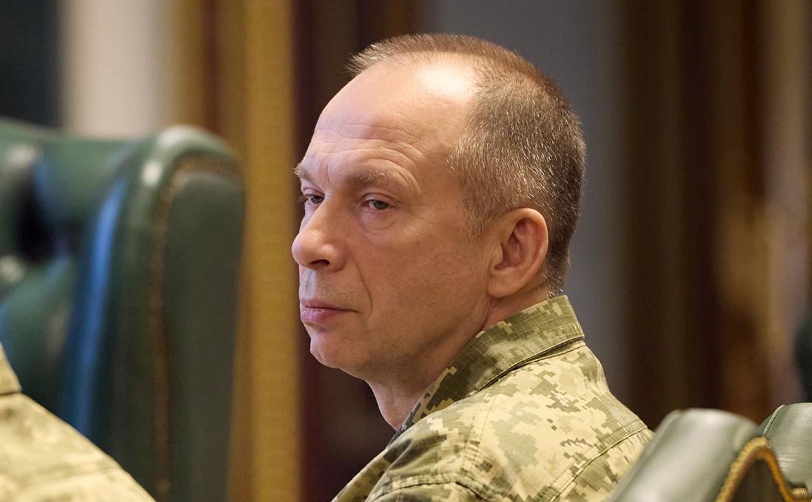 Главком ВСУ Сырский извинился перед уволенным министром обороны Федоровым