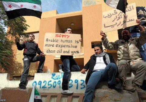 Сирийцы напали на российское посольство в Ливии