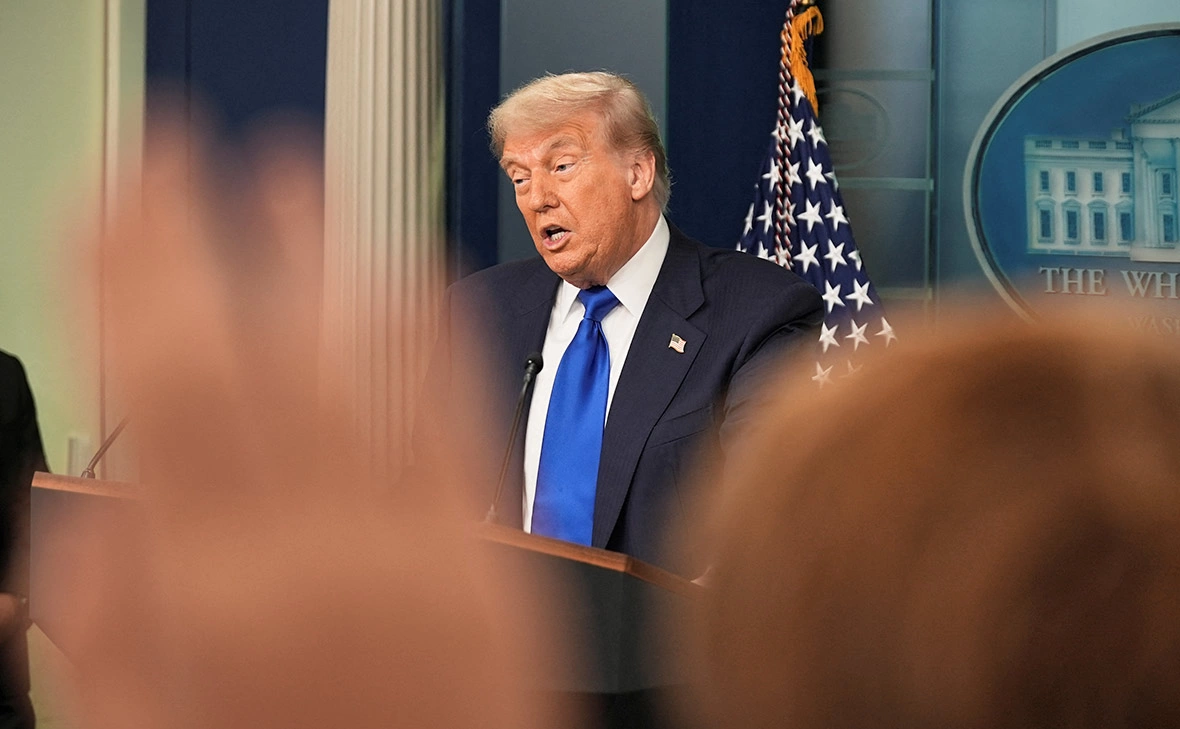 Ken Cedeno / Reuters