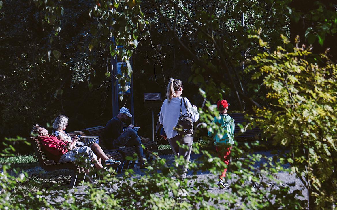 Россияне назвали доход для «нормальной жизни»