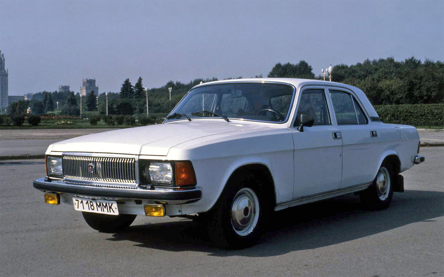ГАЗ-3102