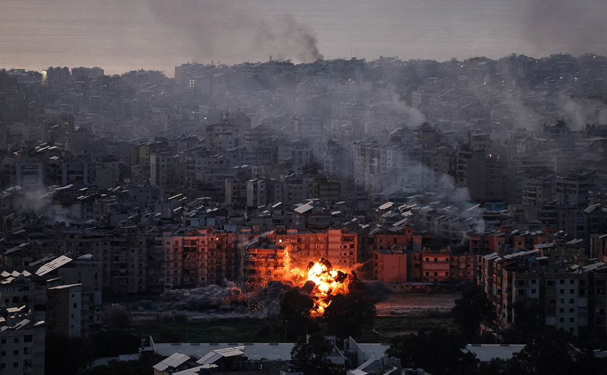 Khalil Ashawi / Reuters