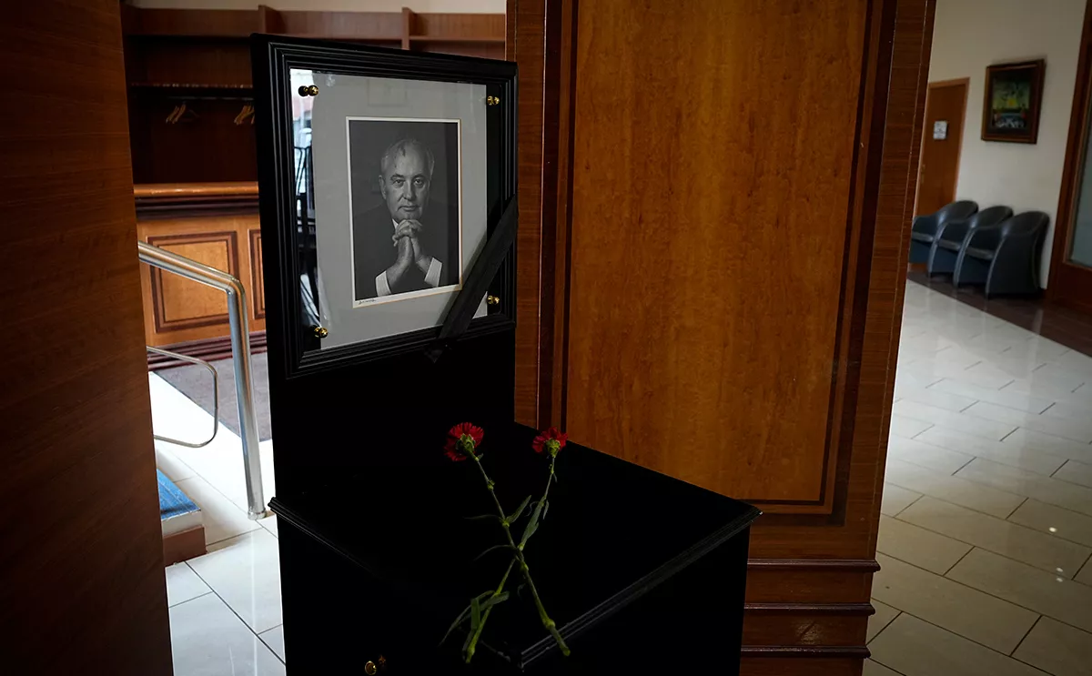 Александр Земляниченко / AP