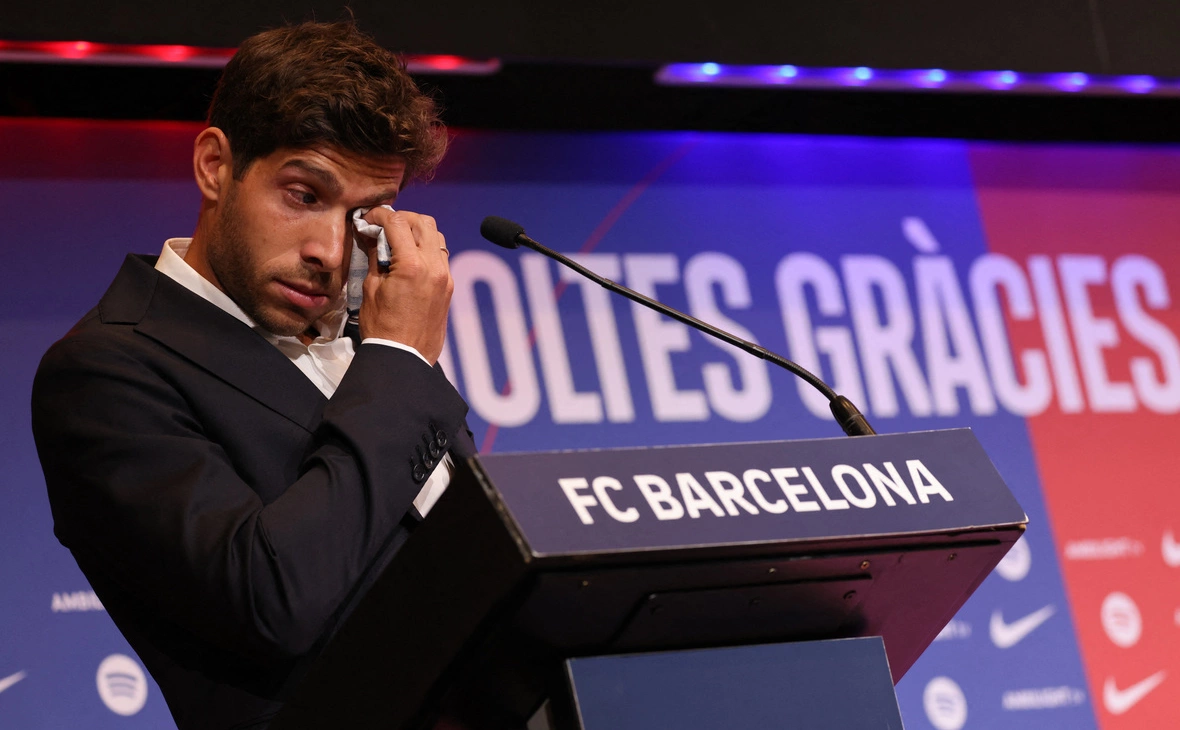 Nacho Doce  / Reuters