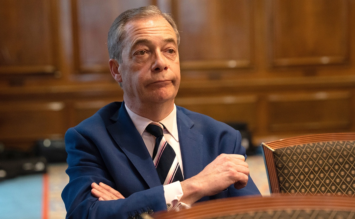 Carl Court / Getty Images