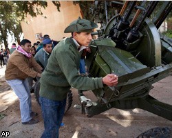 В Триполи сторонники М.Каддафи перешли в атаку