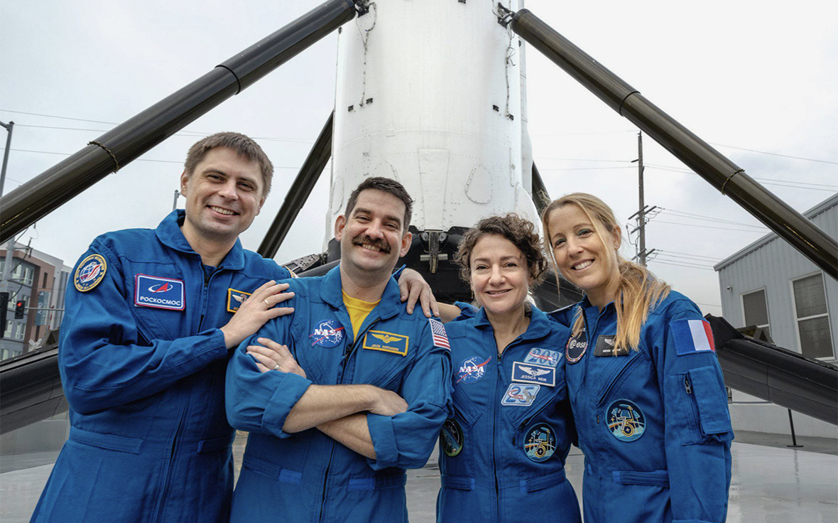 Космонавт Федяев накормил коллег борщом перед отправкой миссии к МКС