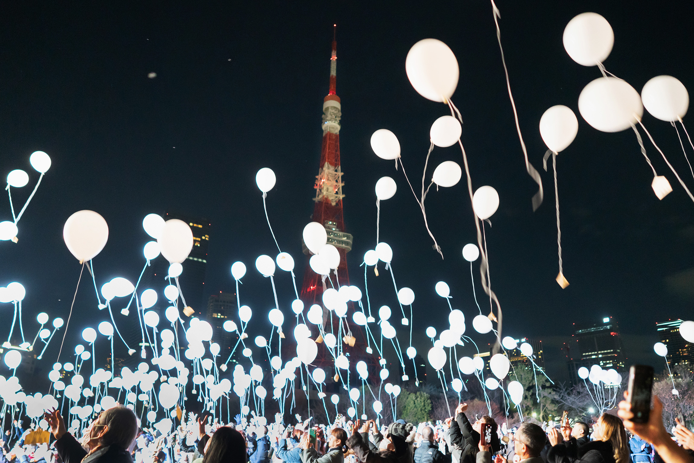 Воздушные шары у&nbsp;Телевизионной&nbsp;башни Токио, Япония