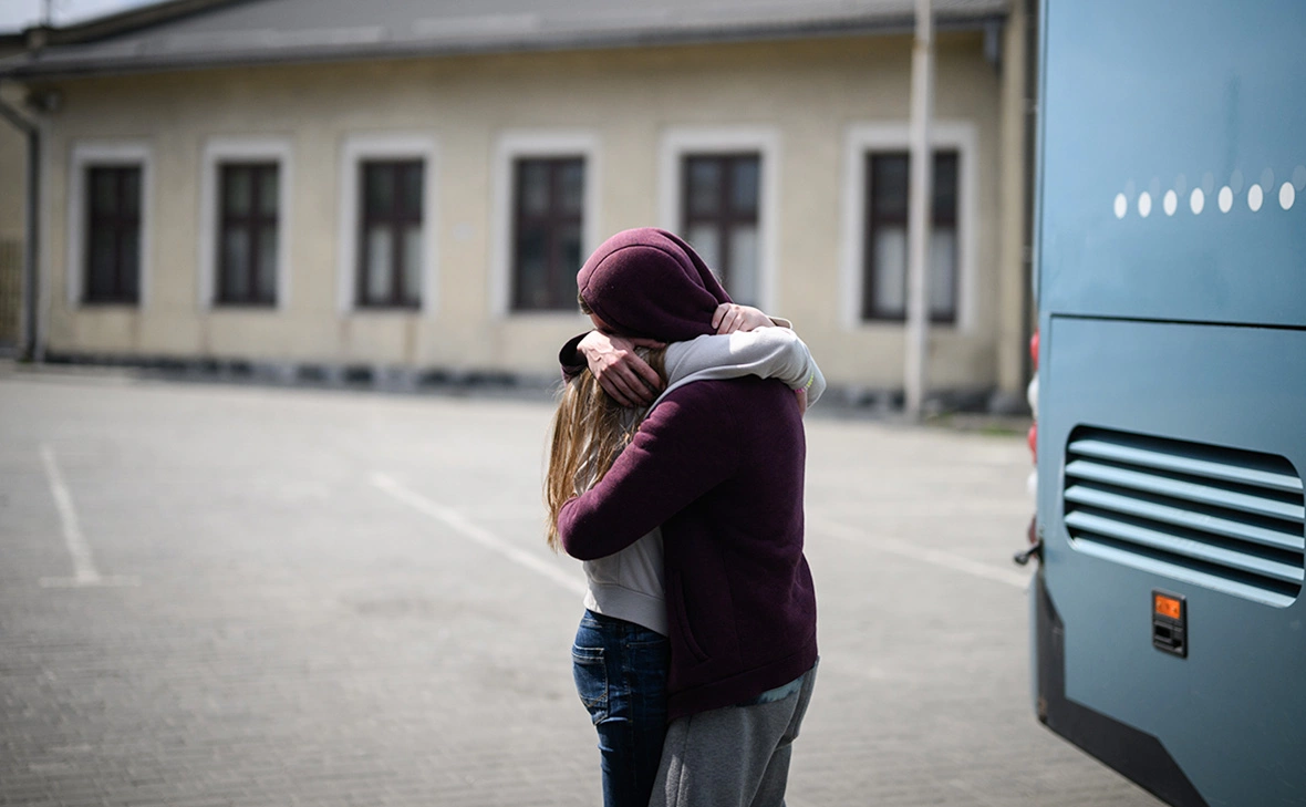 Leon Neal / Getty Images