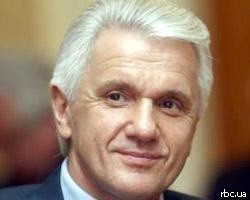 Спикера Верховной рады Украины В.Литвина забросали яйцами