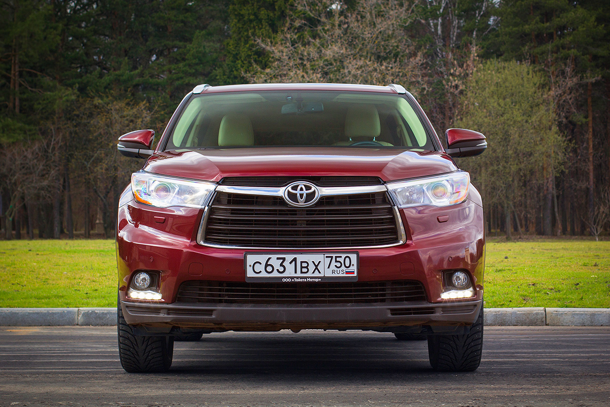 Мало не покажется. Тест-драйв Toyota Highlander :: Autonews