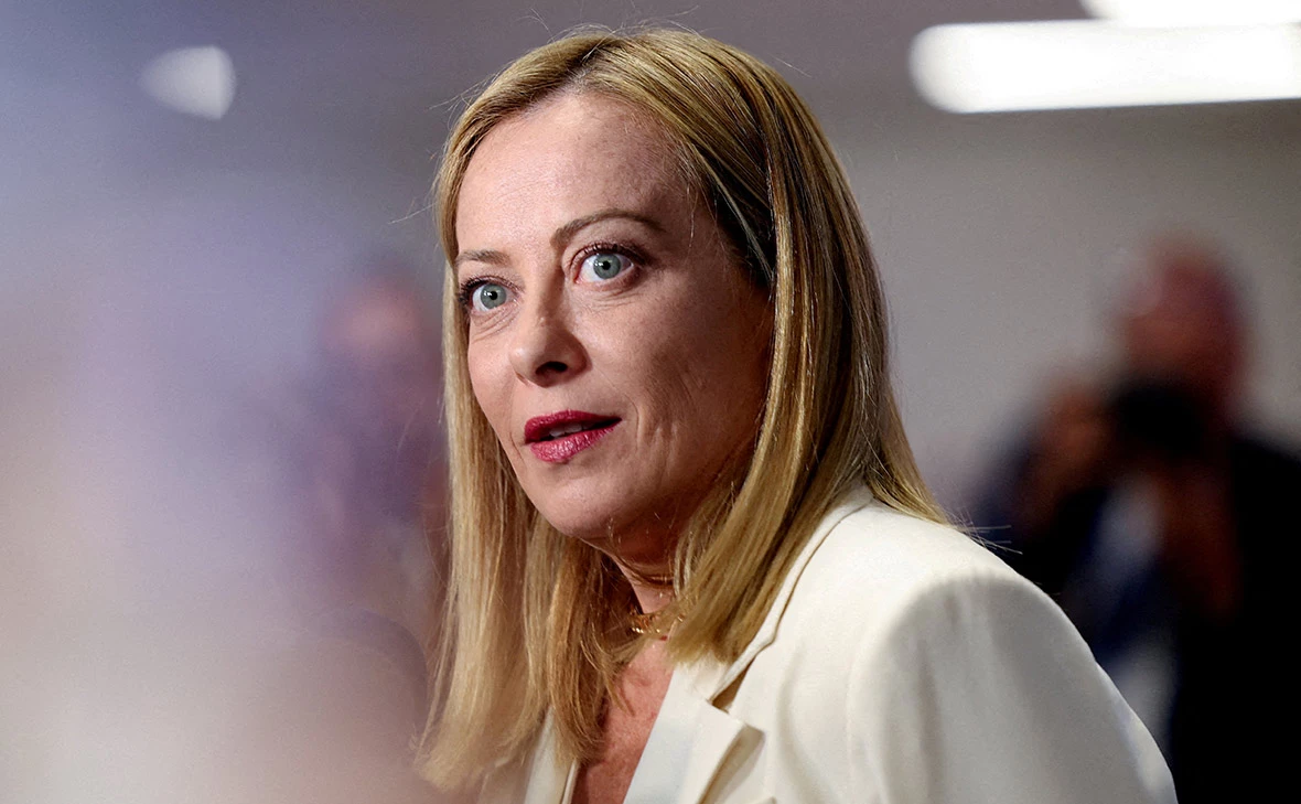 Claudia Greco / Reuters