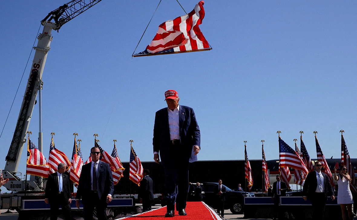 Brian Snyder / Reuters