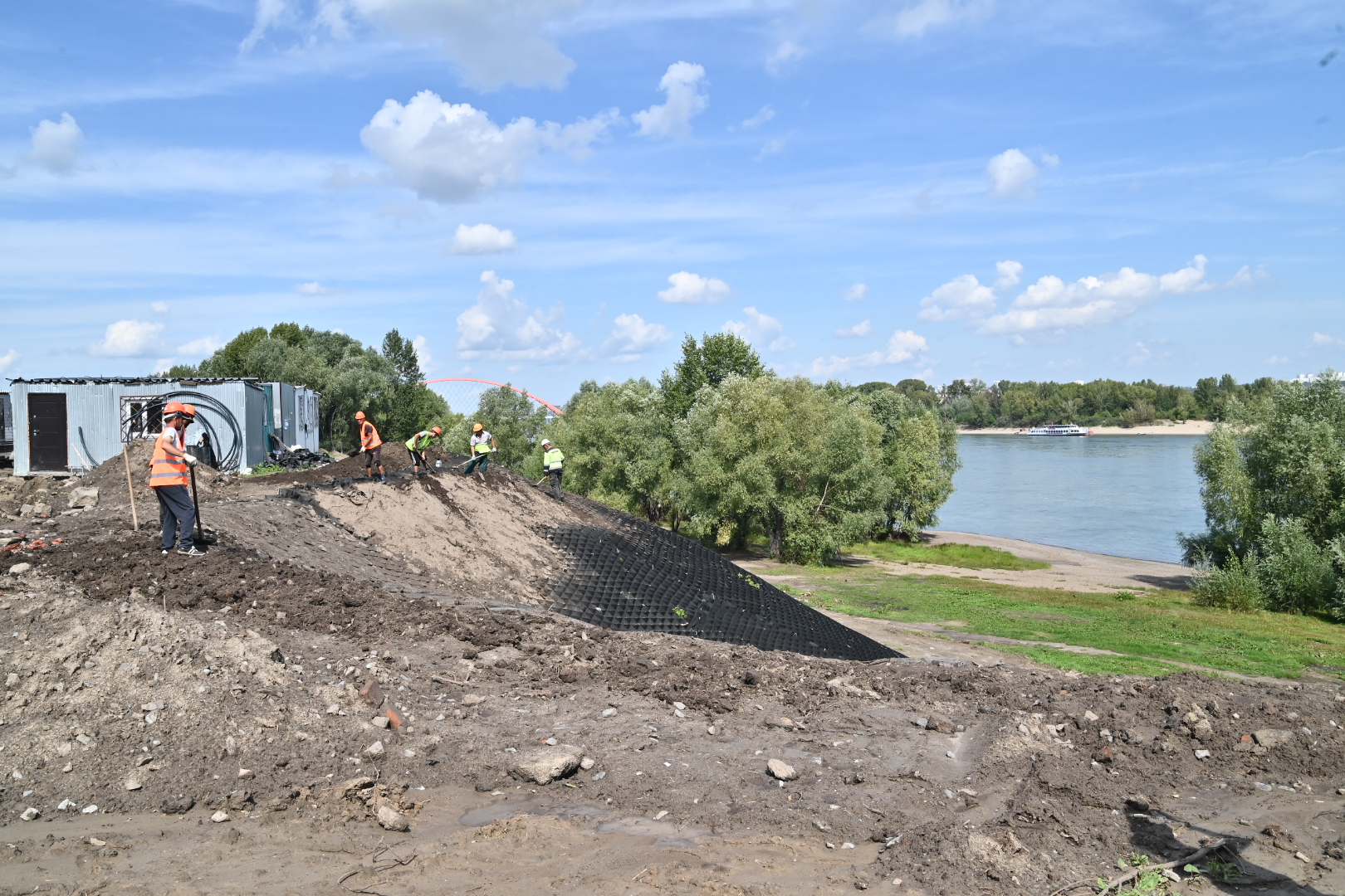 Благоустройство парке &laquo;Чемской берег&raquo;