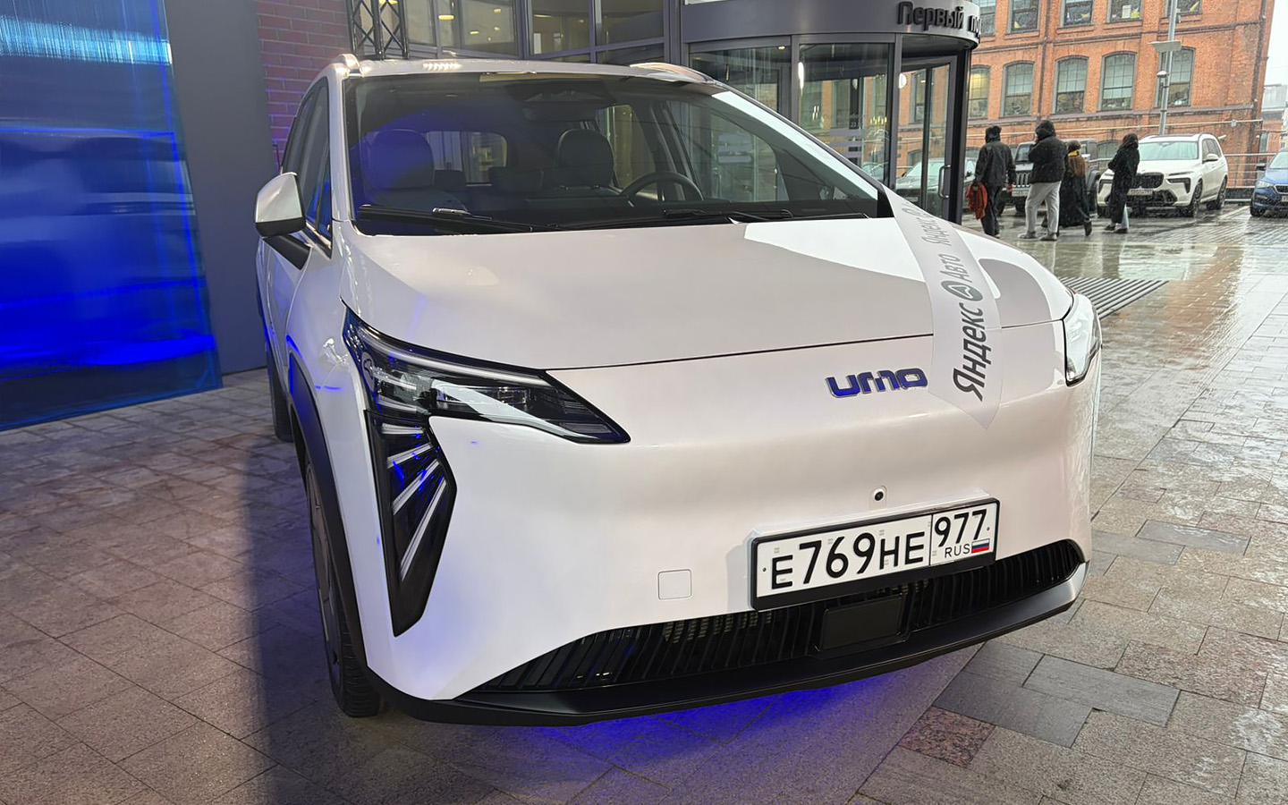 Первое знакомство с российским кроссовером UMO-5. Пять главных вопросов