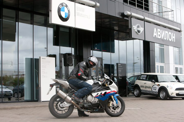 BMW MOTORRAD GRAND WEEKEND в АВИЛОН